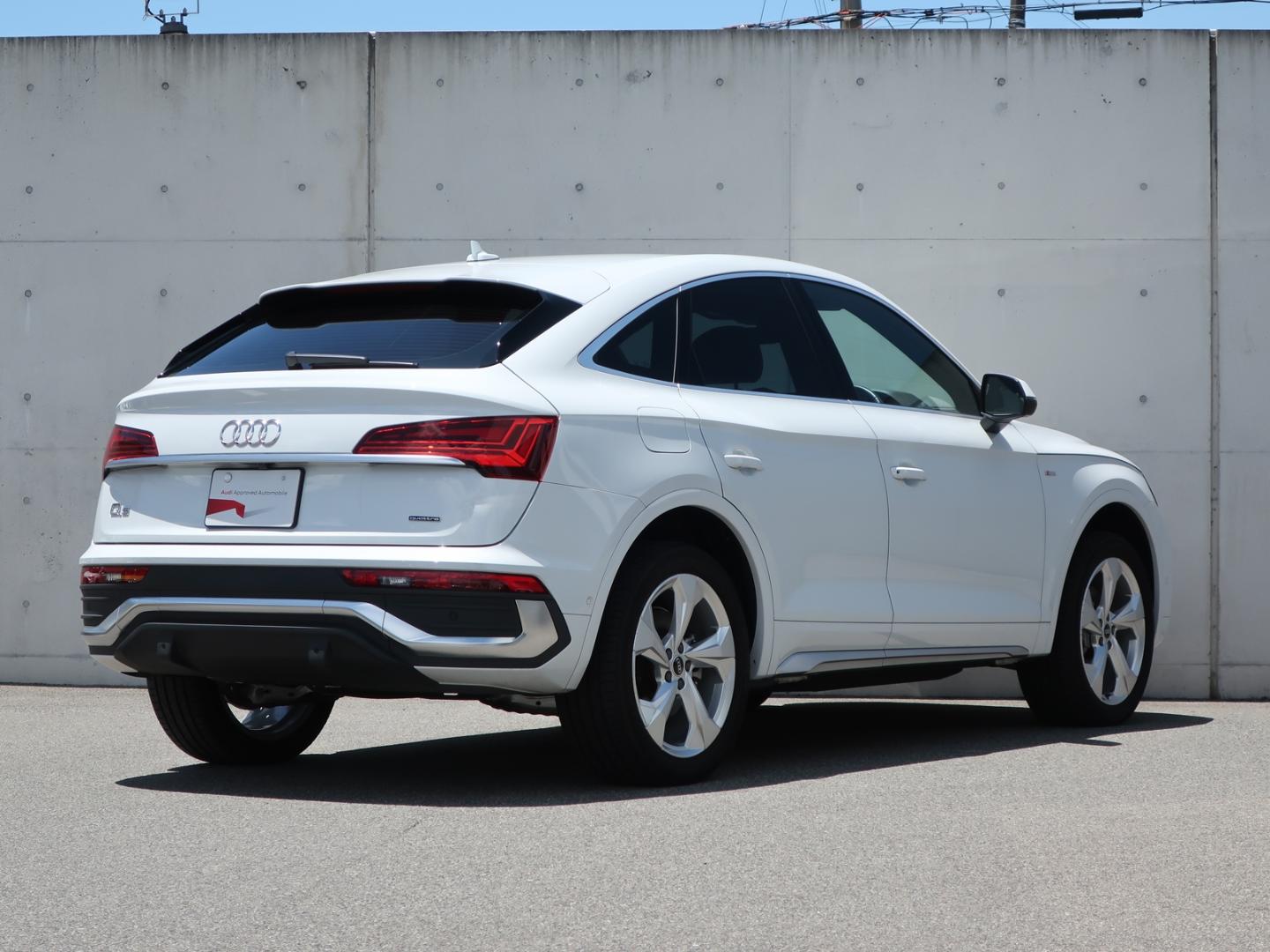 Image about Audi Q5 Sportback 40 TDI quattro S line
