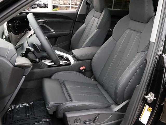 2025 AUDI Q5 - Image 11