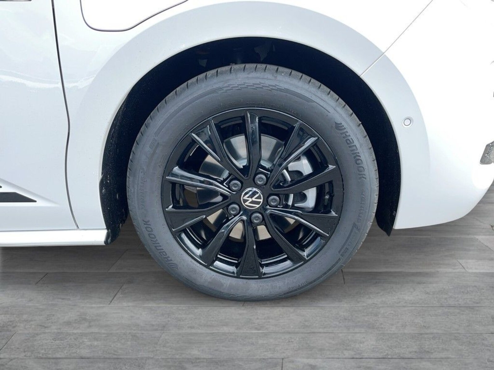 Volkswagen Multivan Langversion – Bild 16