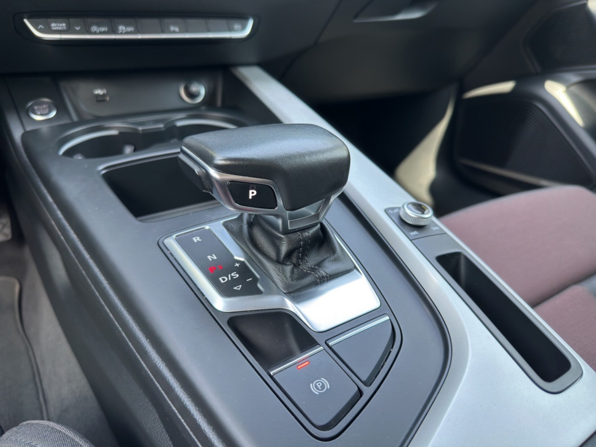 Audi A4 Avant S line