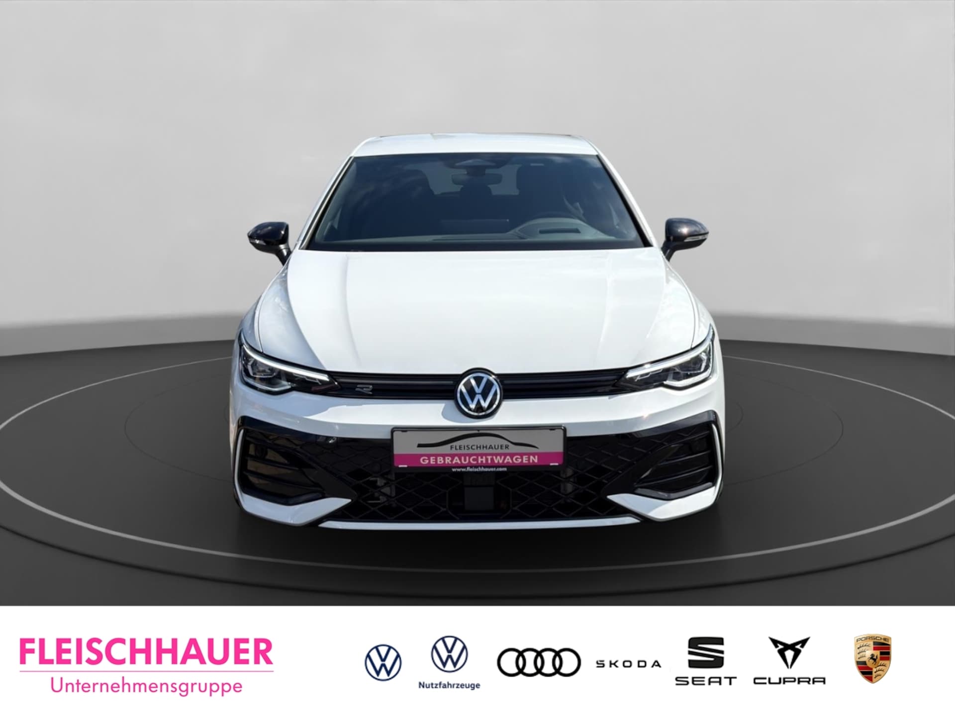 Volkswagen Golf R-Line