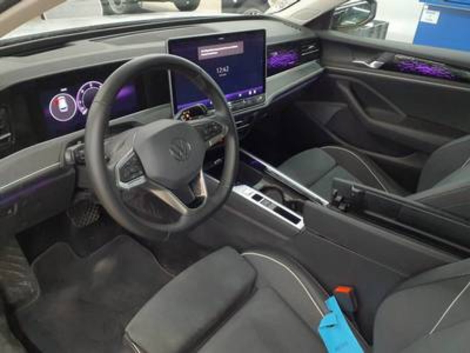 Volkswagen Passat – Bild 4
