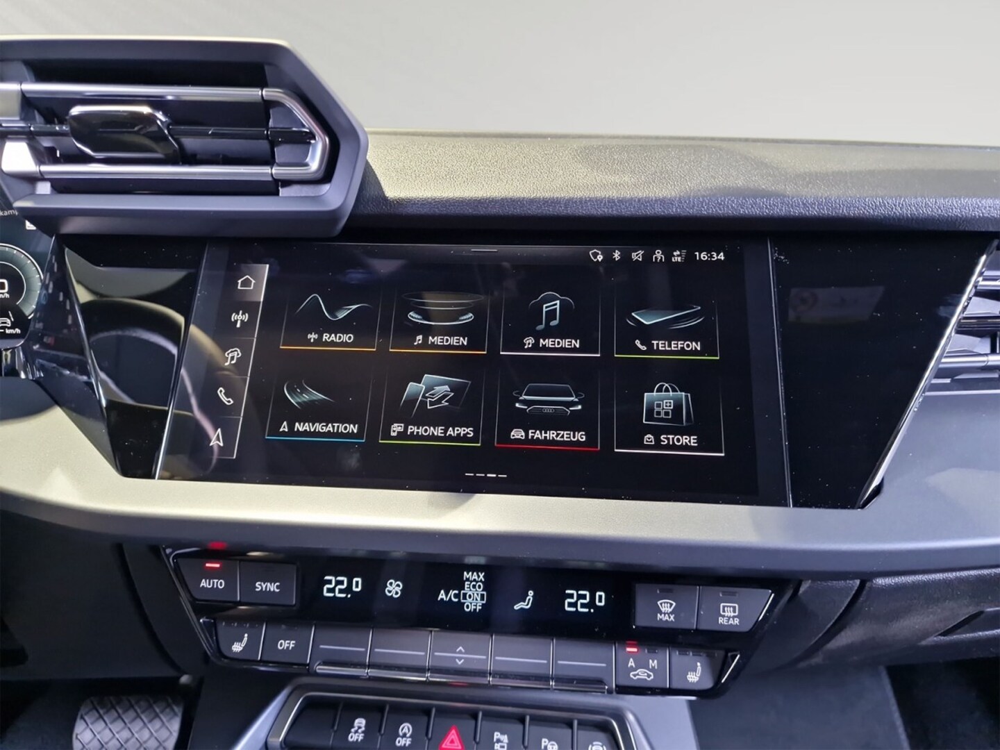 Bild über Audi A3 Sportback TDI S tronic - für weitere Informationen kontaktieren Sie den Audi Partner