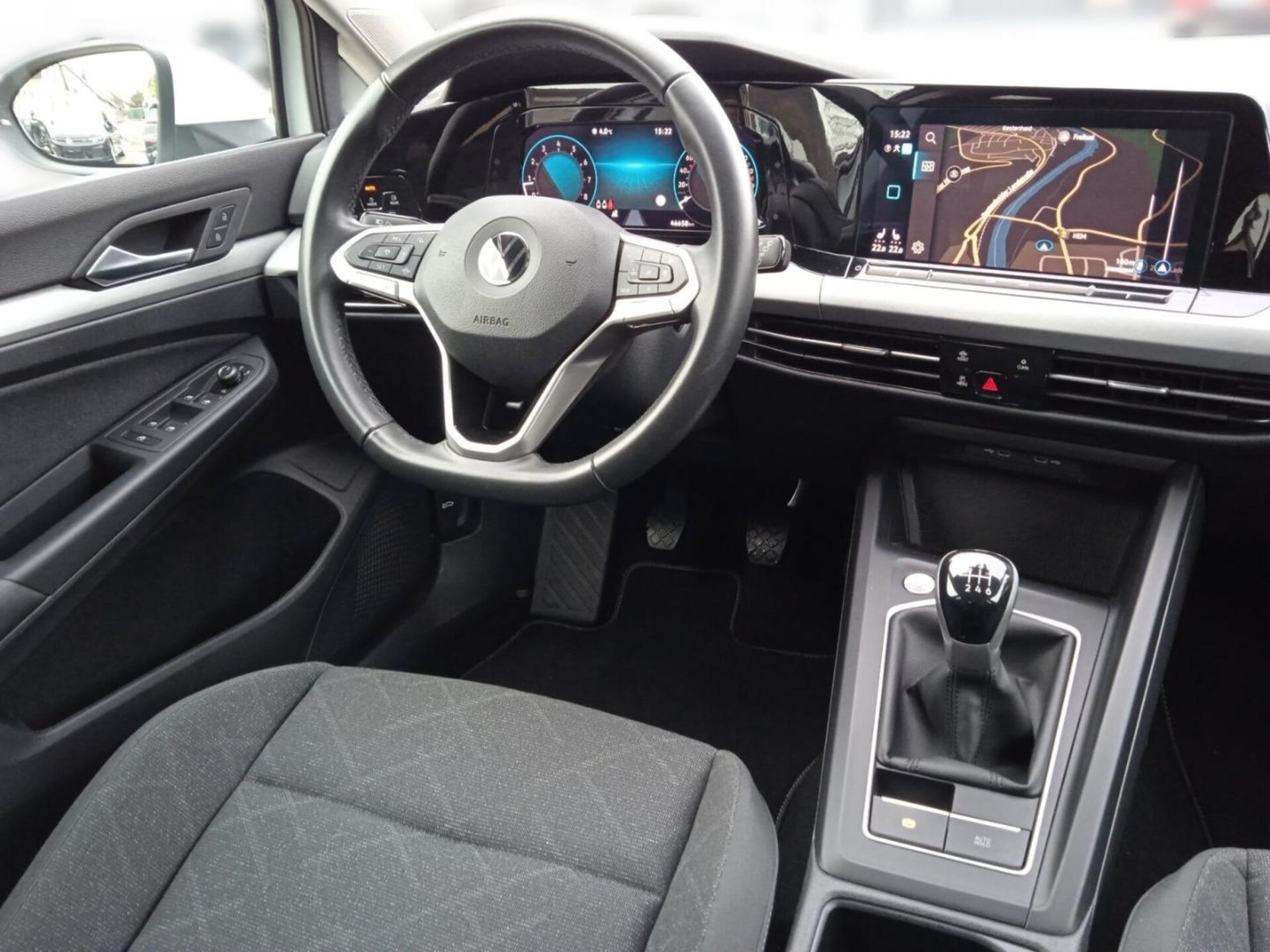 Volkswagen Golf Life