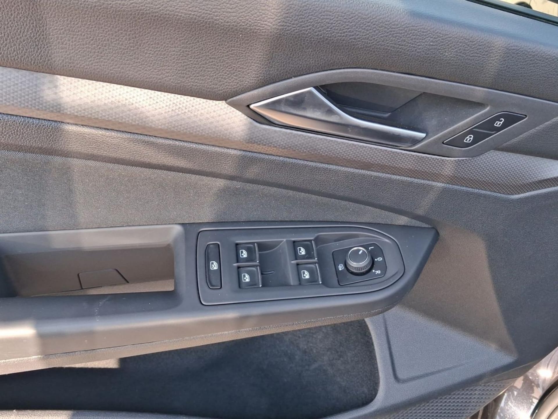 Volkswagen Golf Active