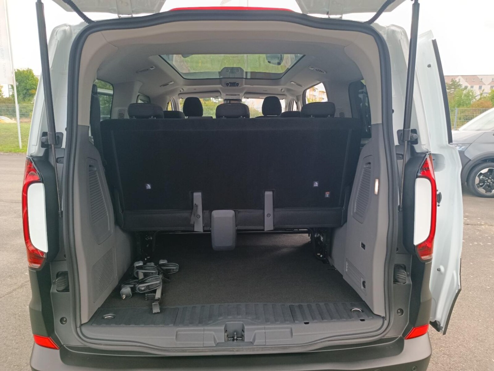 Volkswagen e-Caravelle – Bild 18
