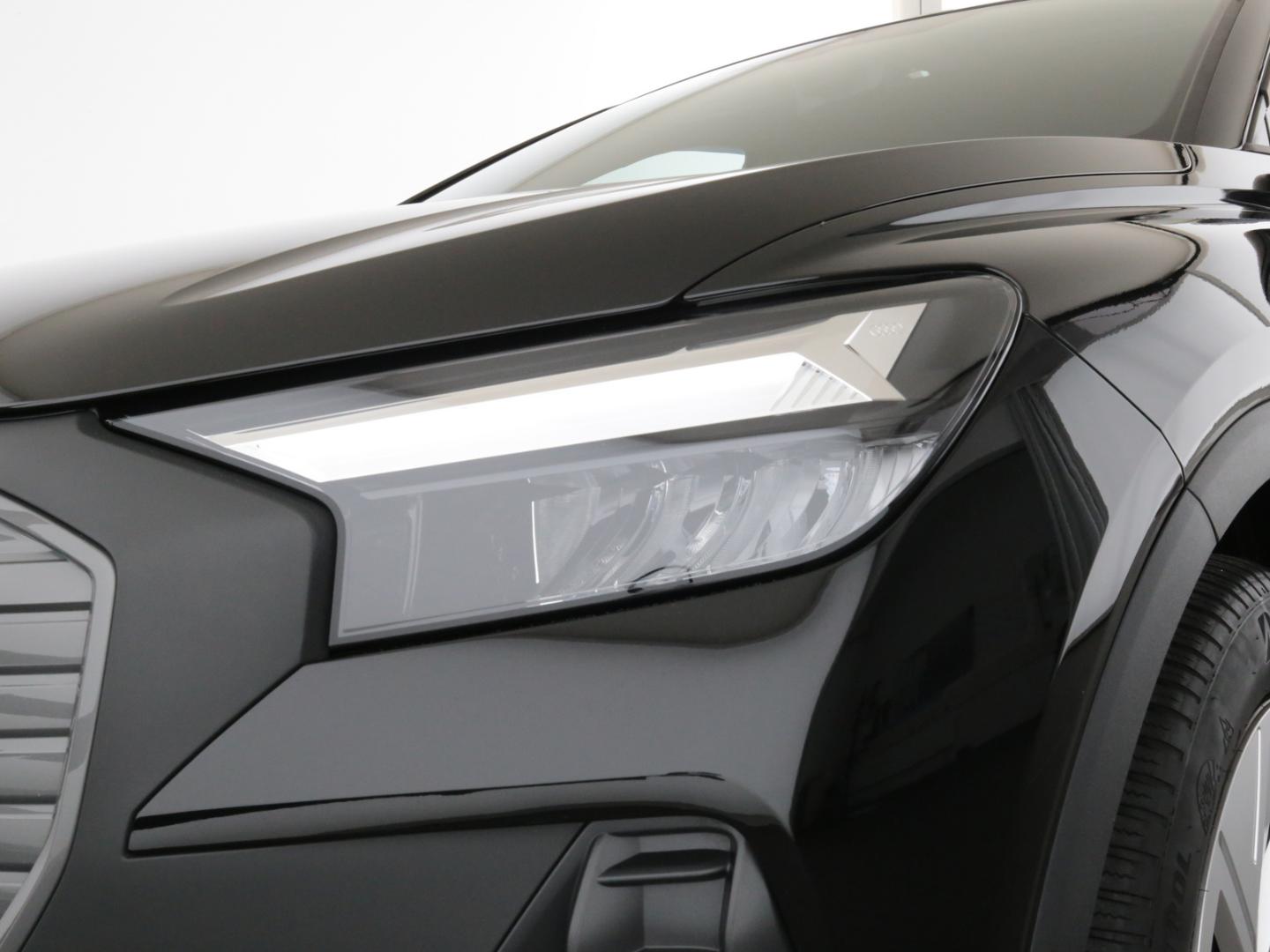 Image about Audi Q4 e-tron 40 e-tron