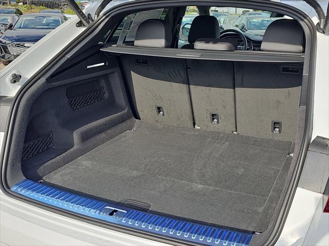 2026 Audi Q8 Premium - Photo 12