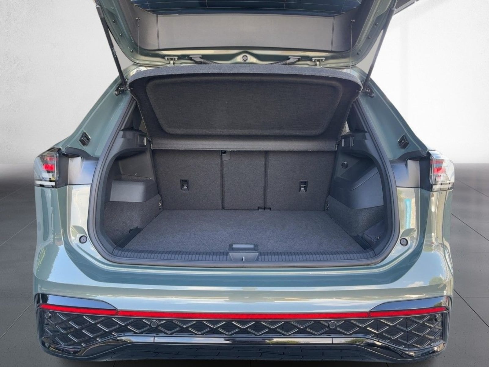 Volkswagen Tiguan – Bild 11