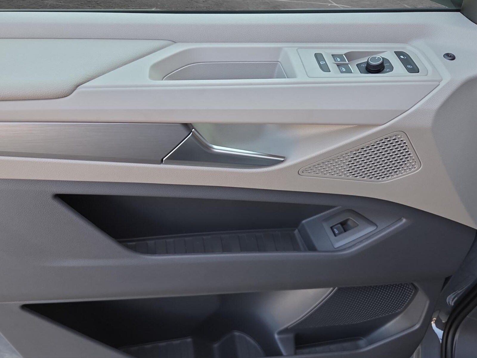 Volkswagen Multivan – Bild 6