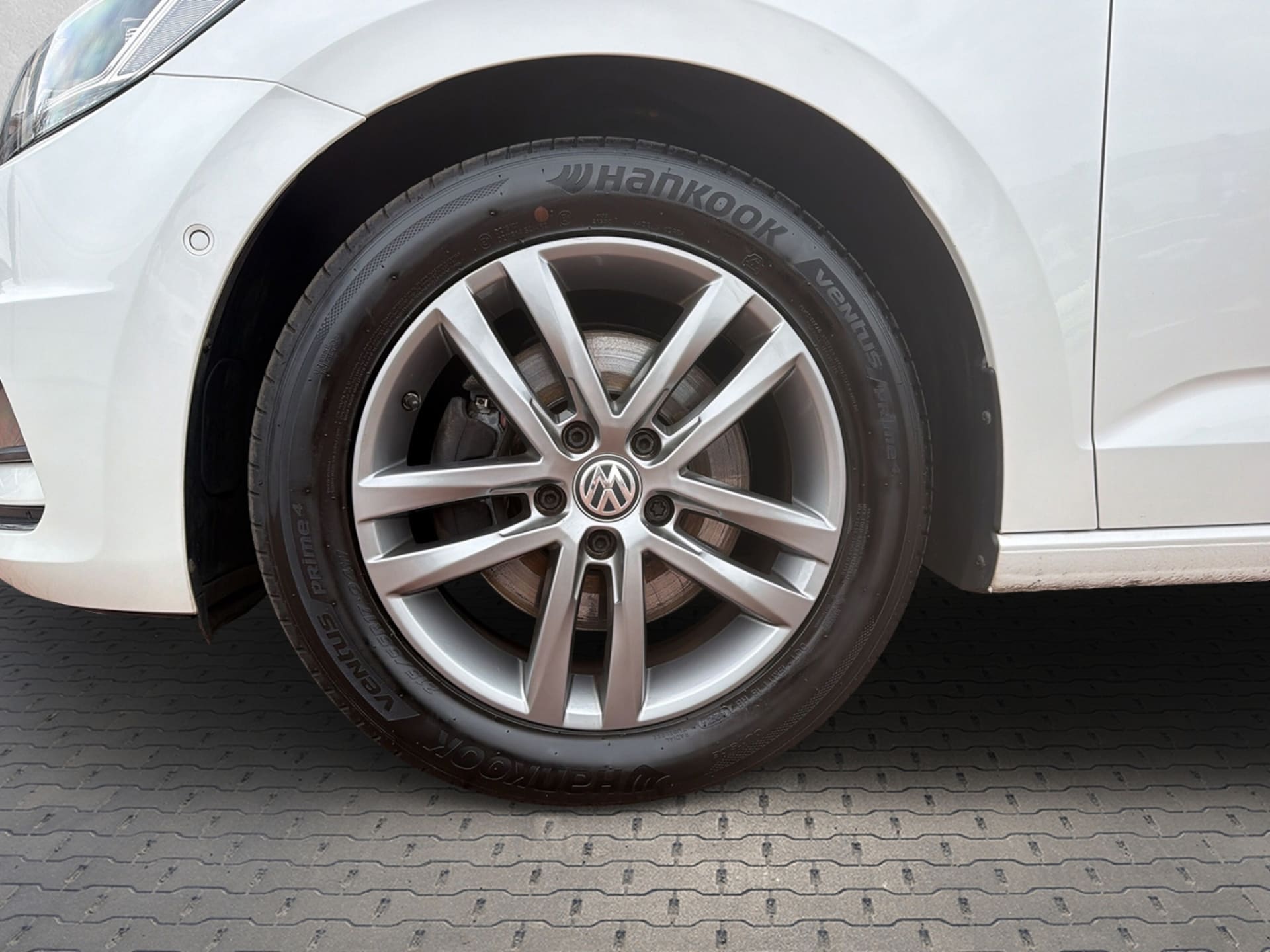 Volkswagen Touran IQ.DRIVE