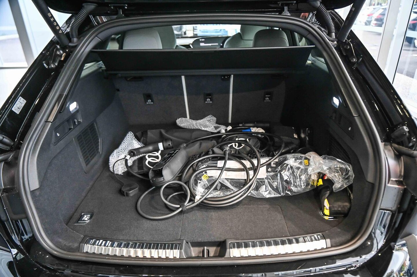 Image about Audi A5 Avant TFSI e e-hybrid quattro 270 kW S tronic