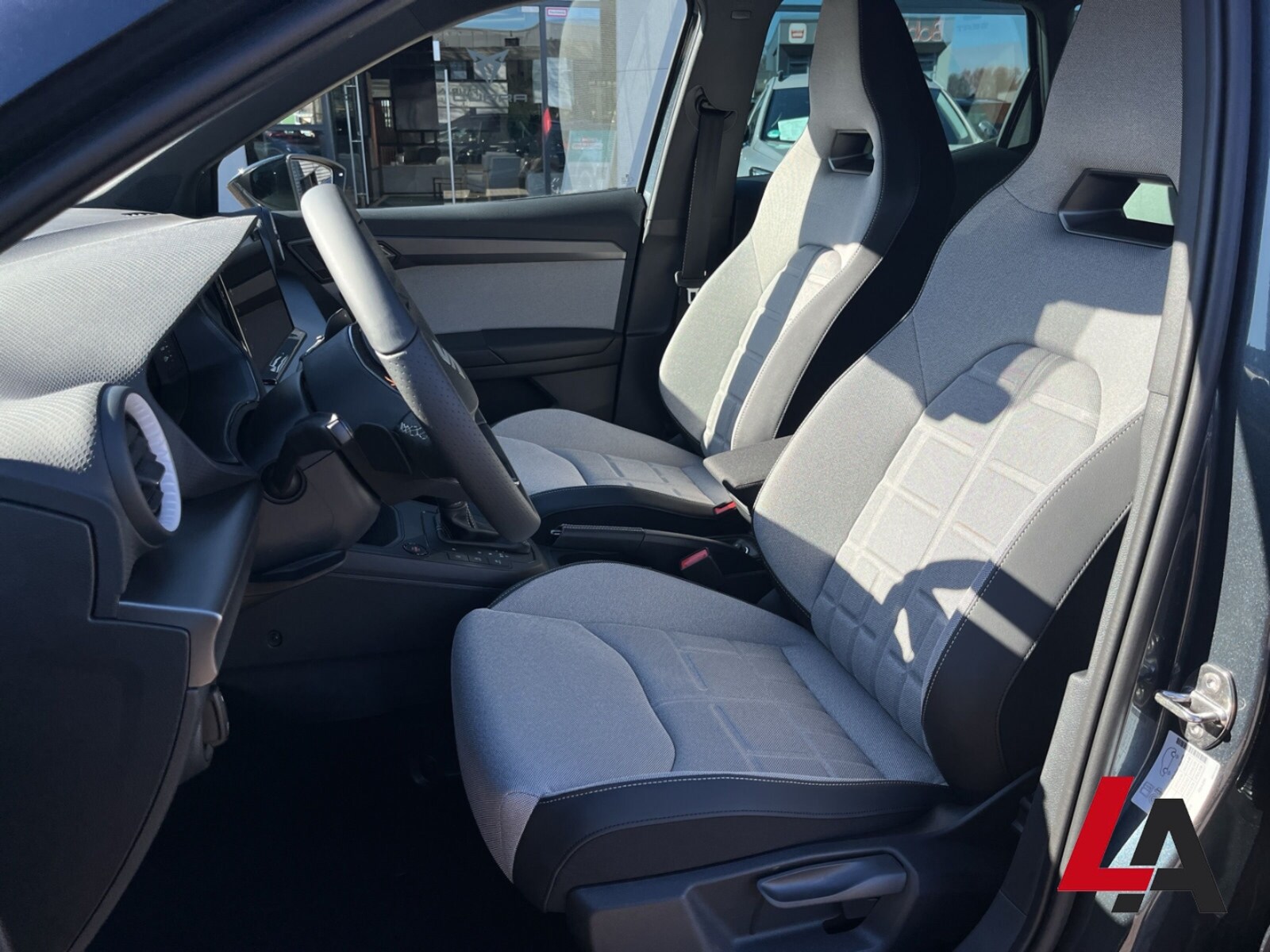 SEAT Arona – Bild 9