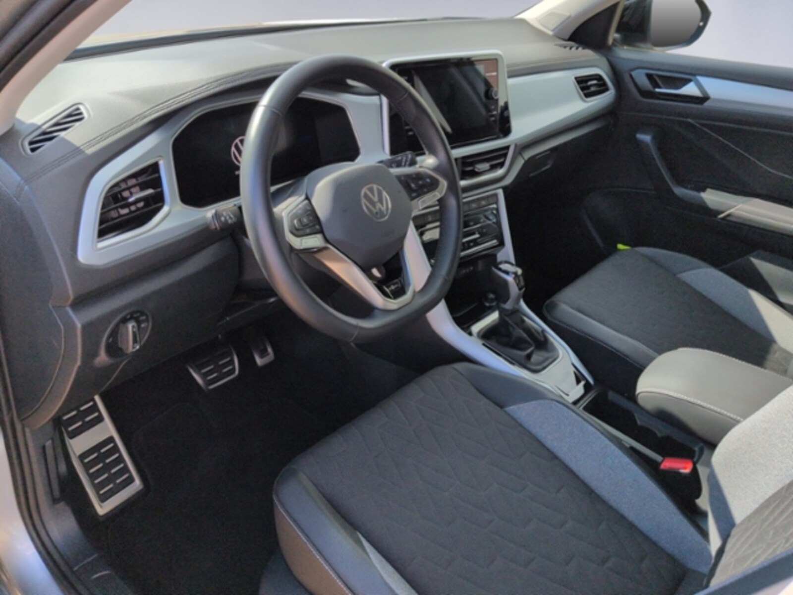 Volkswagen T-Roc – Bild 12