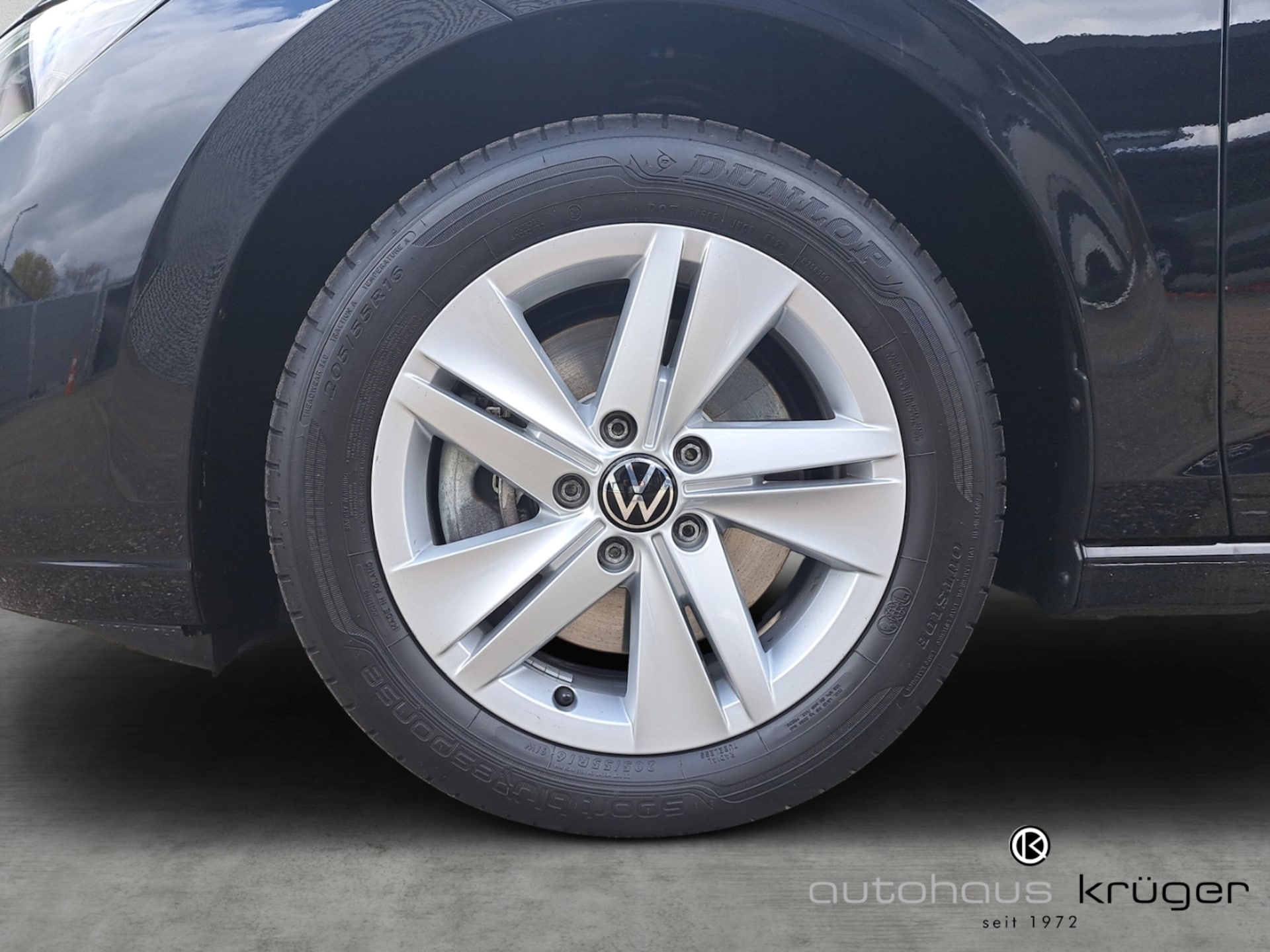 Volkswagen Golf Variant Life