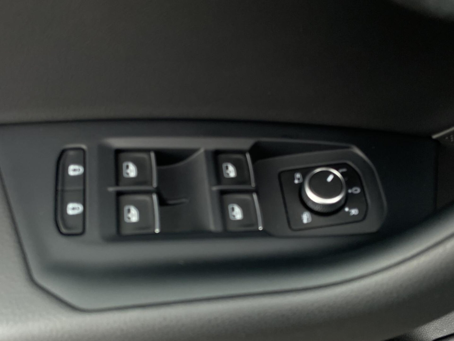 Volkswagen Touareg Basis-Modell