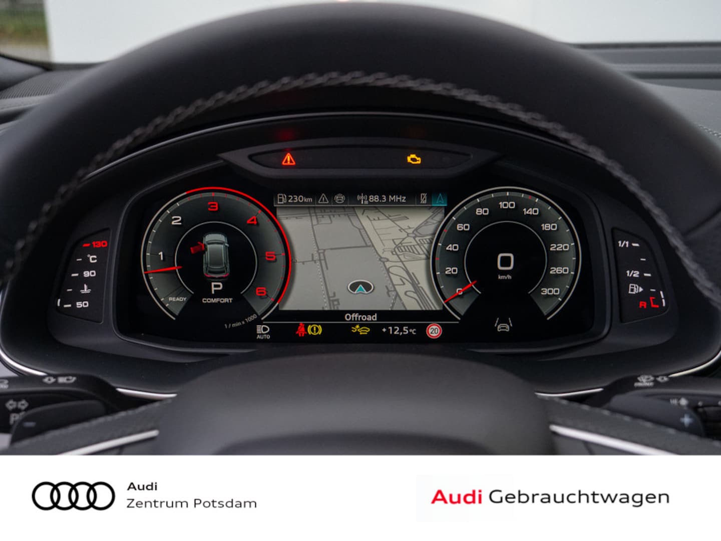 Bild über Audi Q8 SUV S line business TDI quattro 210 kW tiptronic - für weitere Informationen kontaktieren Sie den Audi Partner