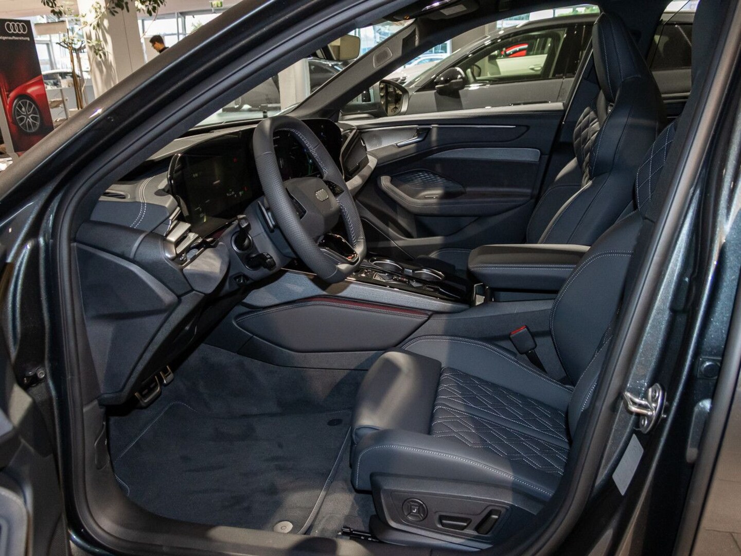 Bild über Audi A6 Limousine TDI quattro 150 kW S tronic - für weitere Informationen kontaktieren Sie den Audi Partner