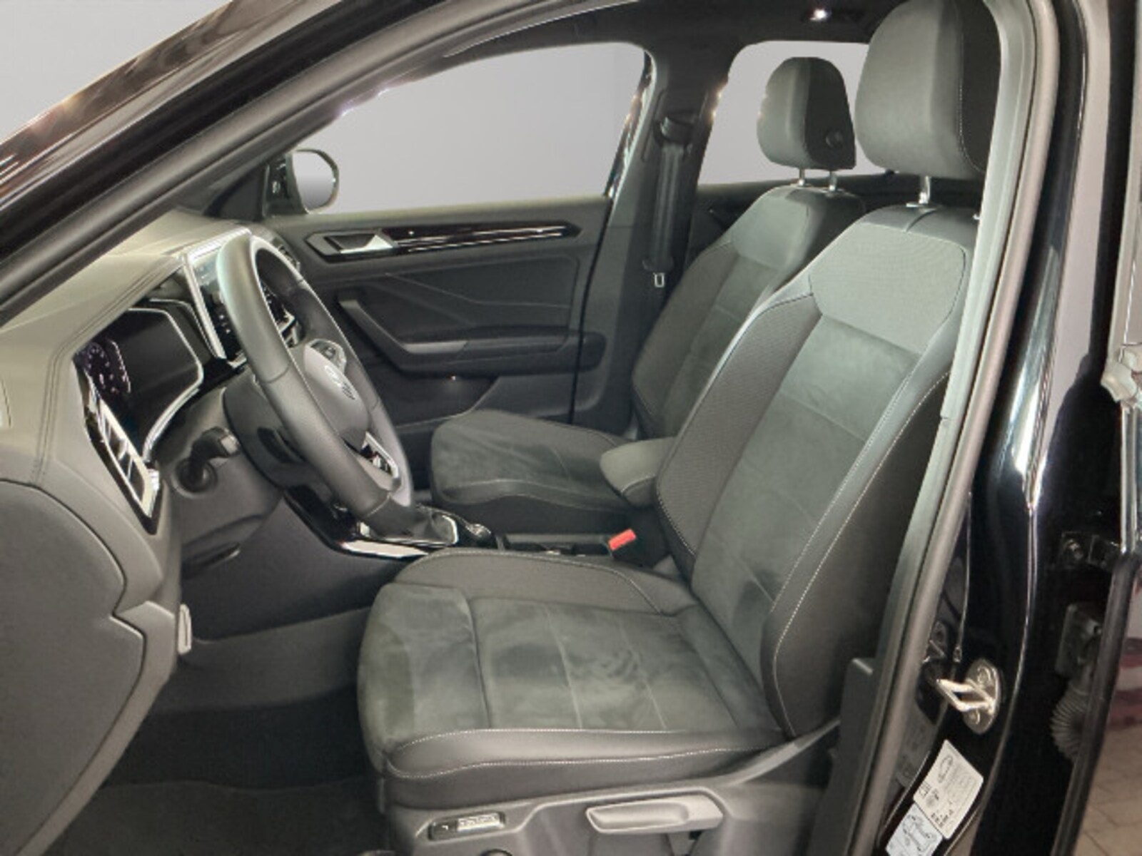 Volkswagen T-Roc – Bild 11