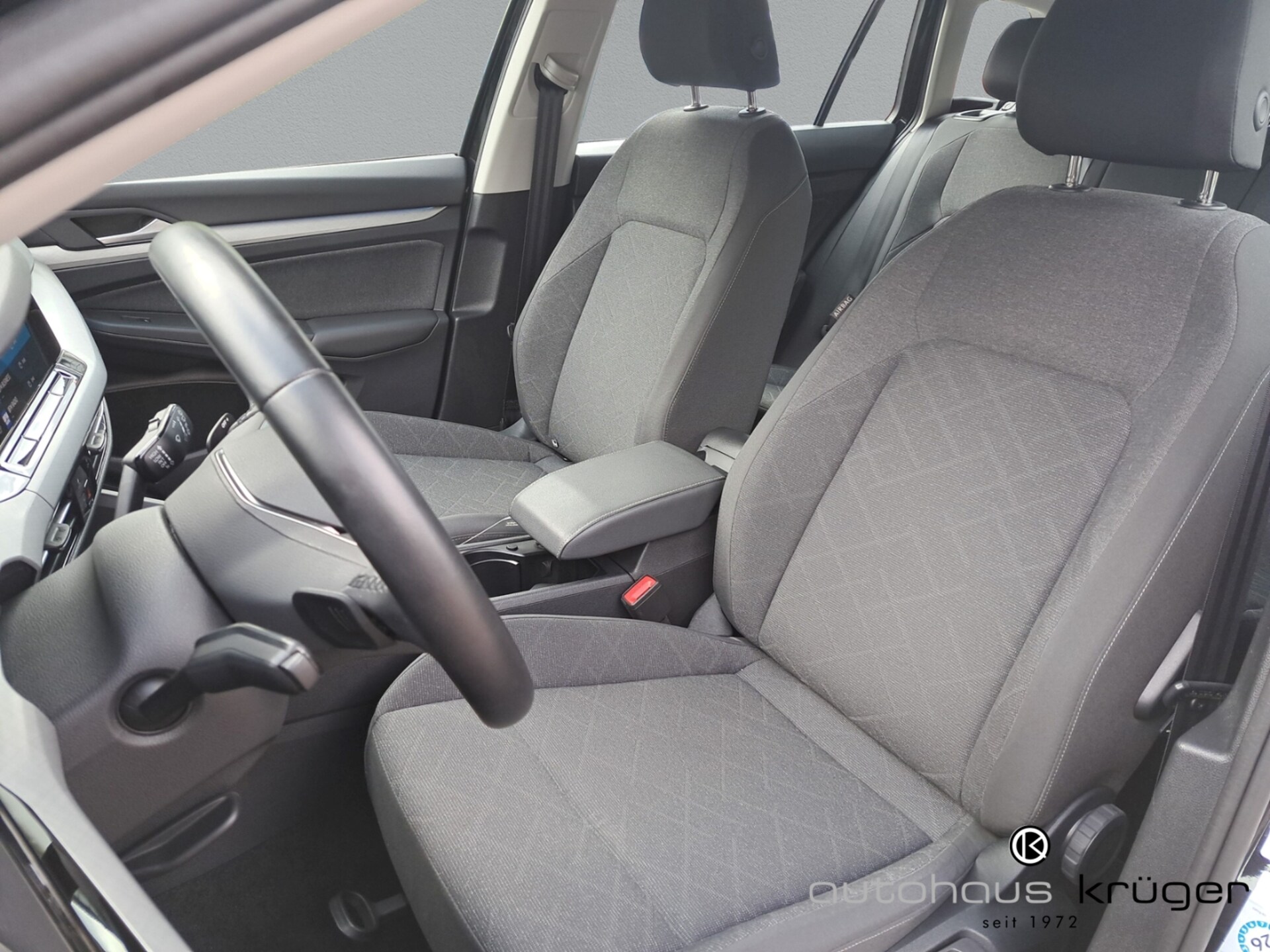 Volkswagen Golf Variant Life