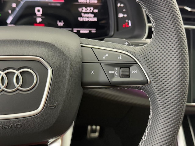 2026 Audi SQ7 Premium Plus - Photo 27
