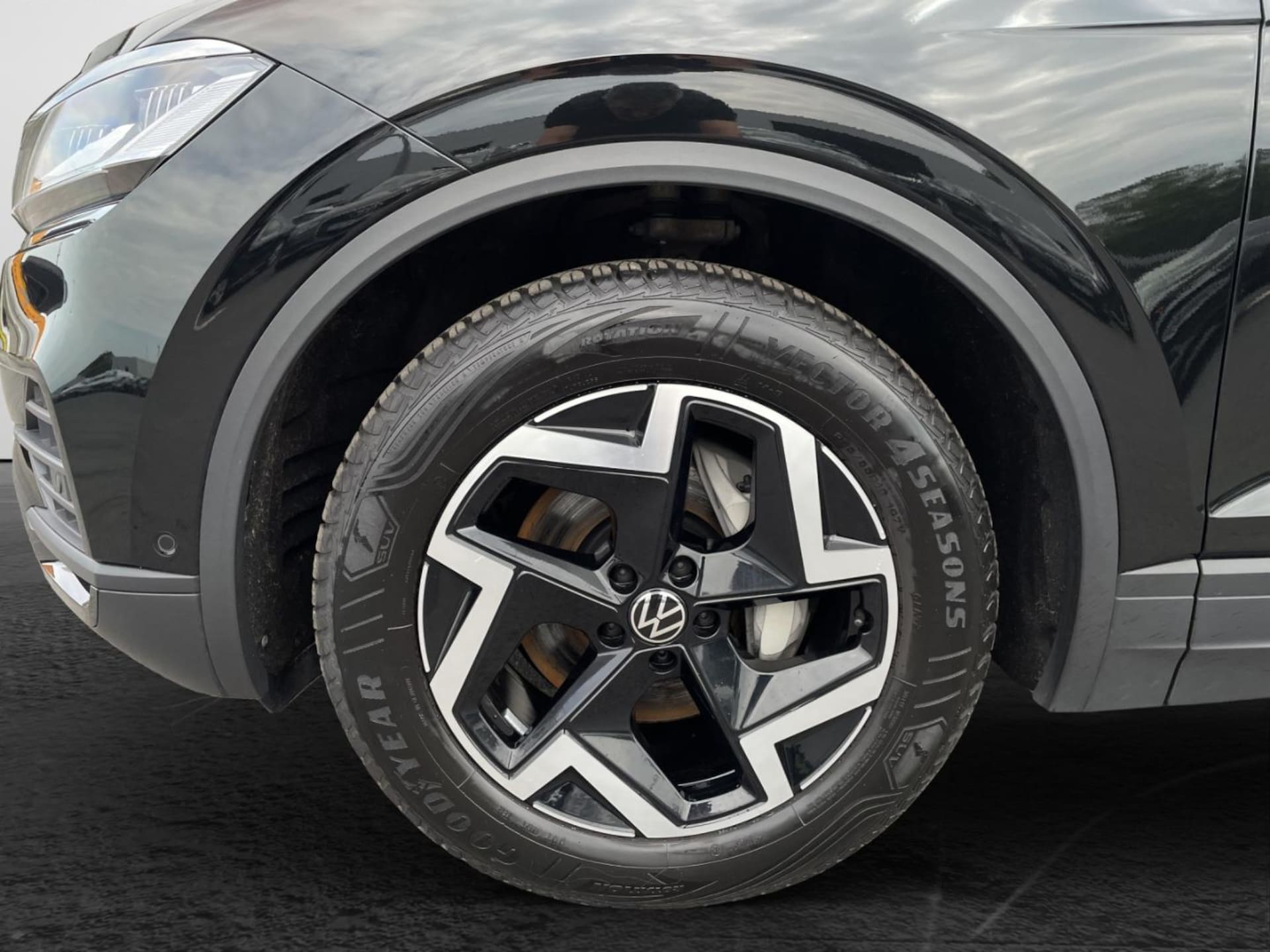 Volkswagen Touareg Basis-Modell