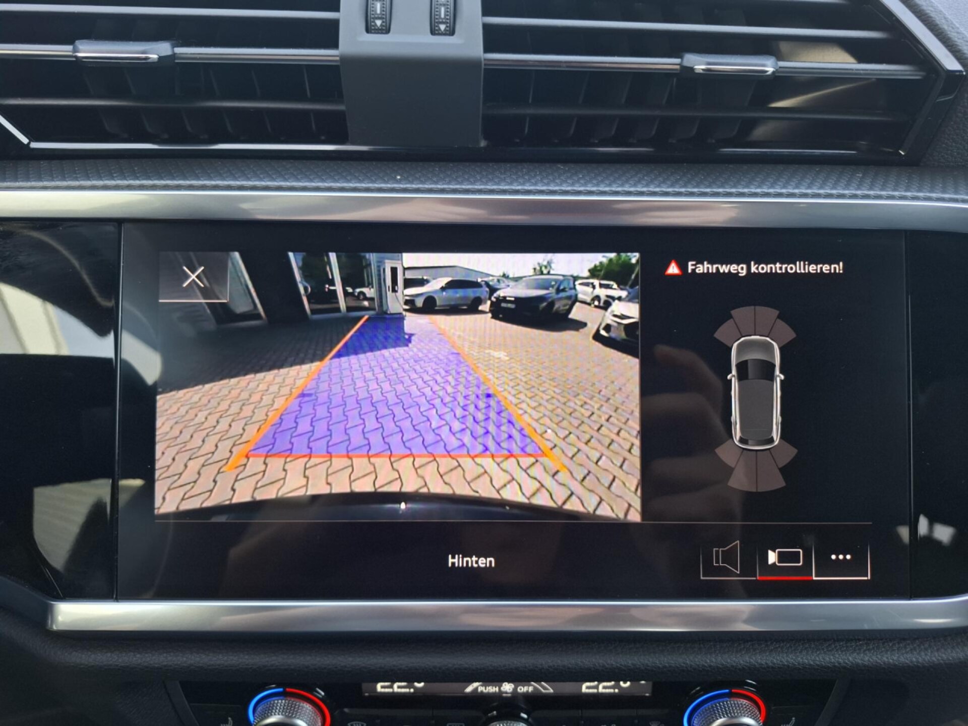 Audi Q3 SUV S line