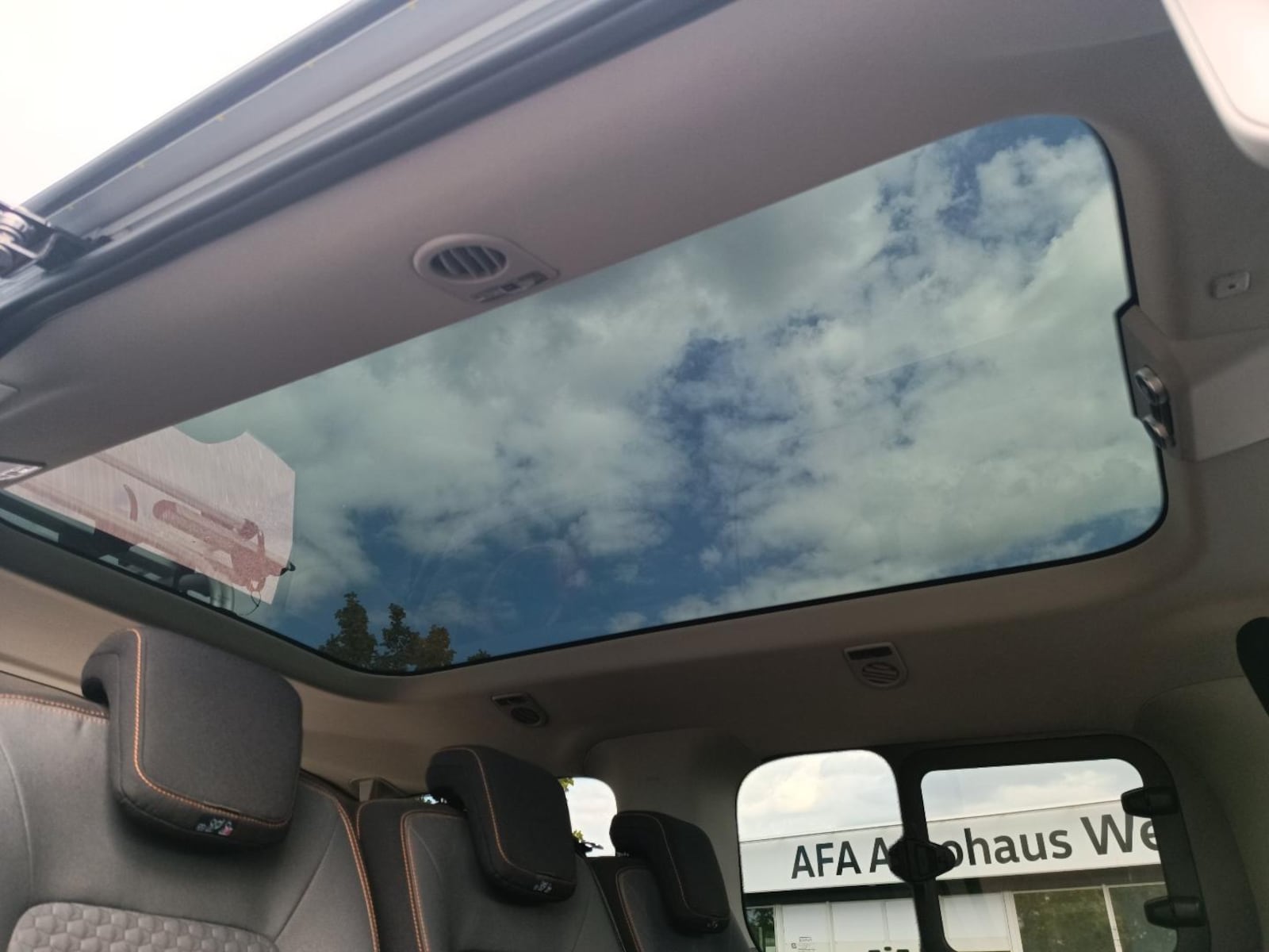 Volkswagen e-Caravelle – Bild 20