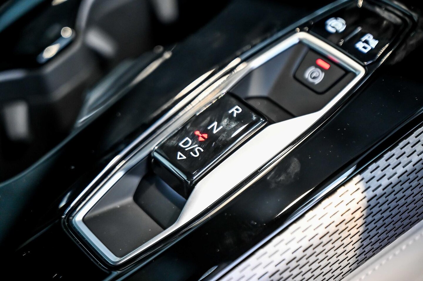 Image about Audi A5 Avant TFSI e e-hybrid quattro 270 kW S tronic