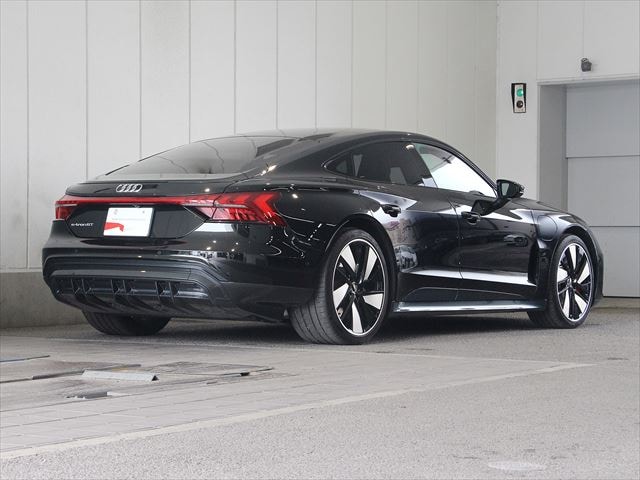 Image about Audi e-tron GT e-tron GT quattro