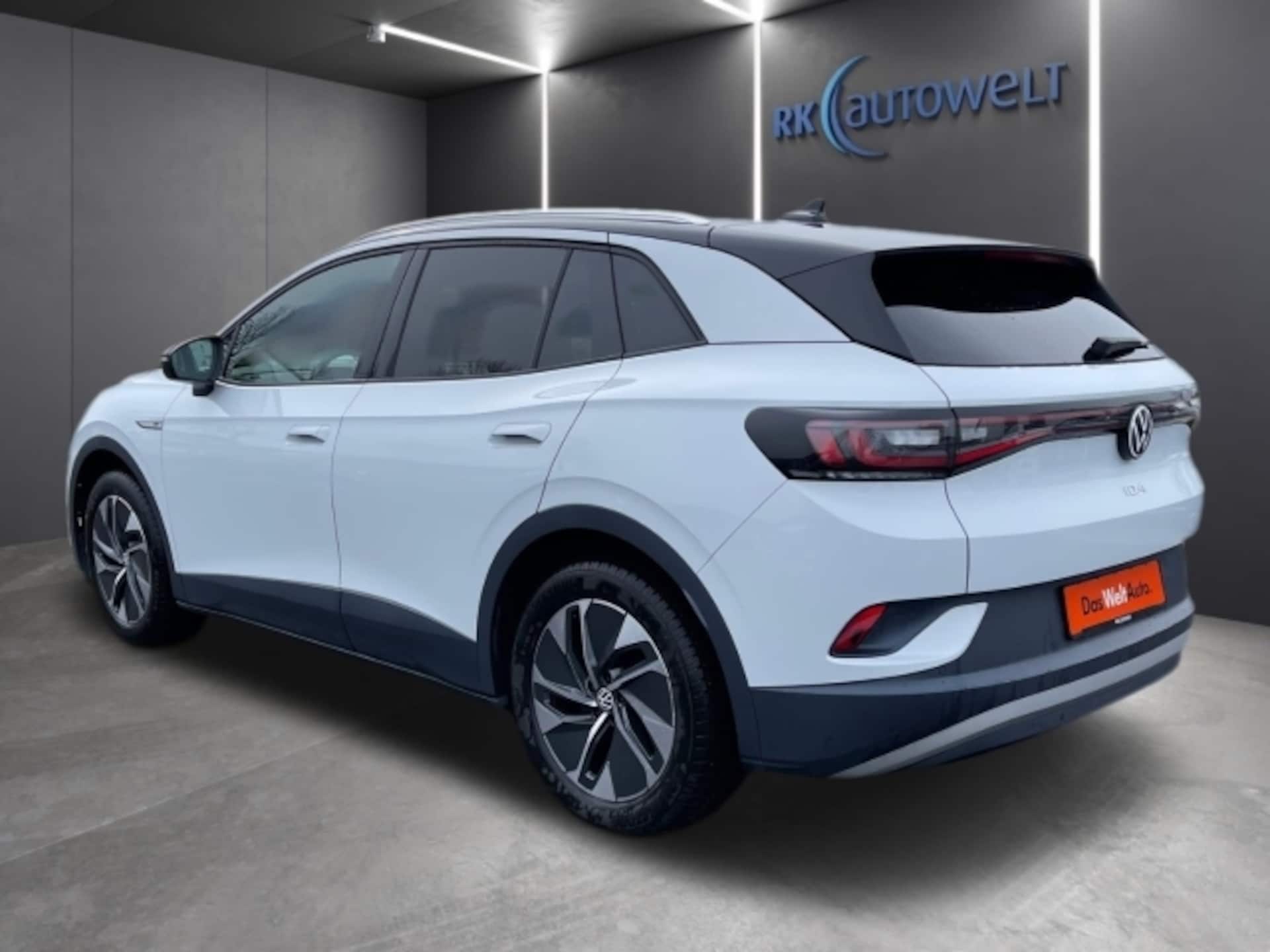 Volkswagen ID.4 1st