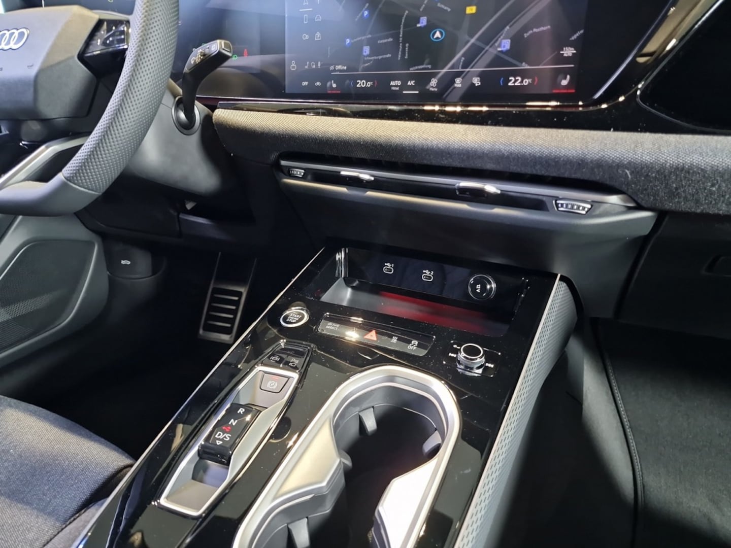 Bild über Audi A6 Avant TDI 150 kW S tronic - für weitere Informationen kontaktieren Sie den Audi Partner