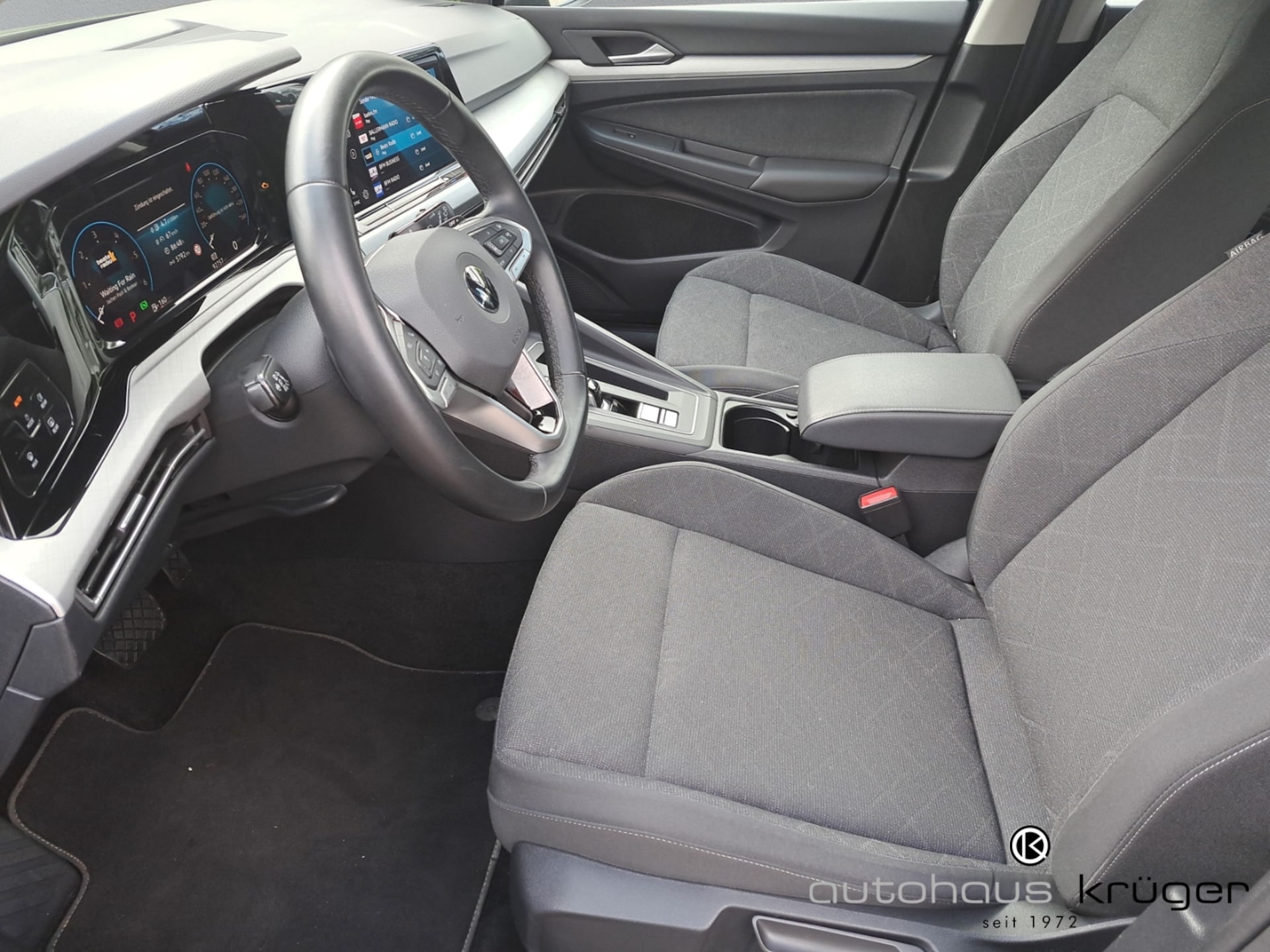 Volkswagen Golf Variant Life