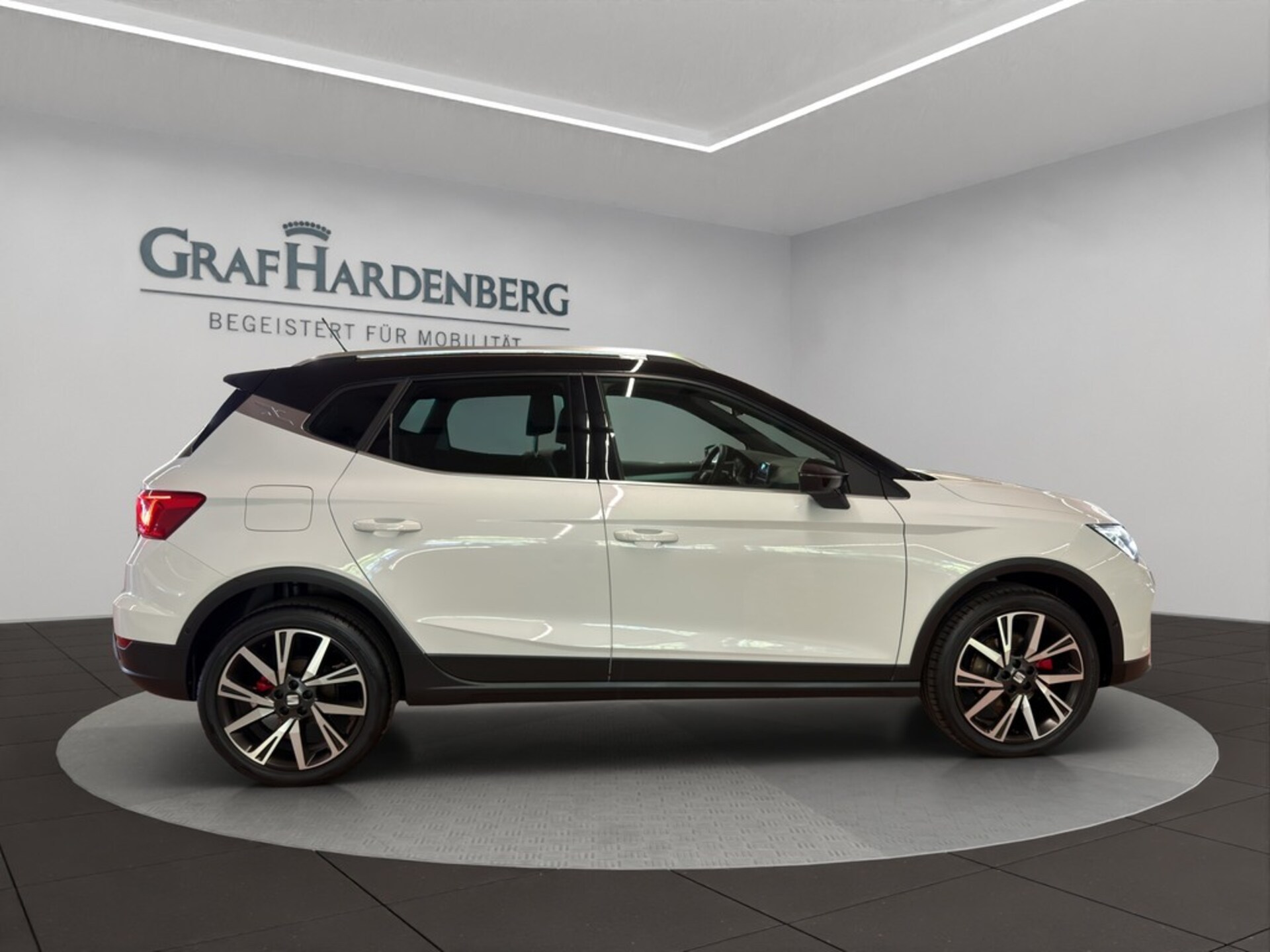 SEAT Arona FR