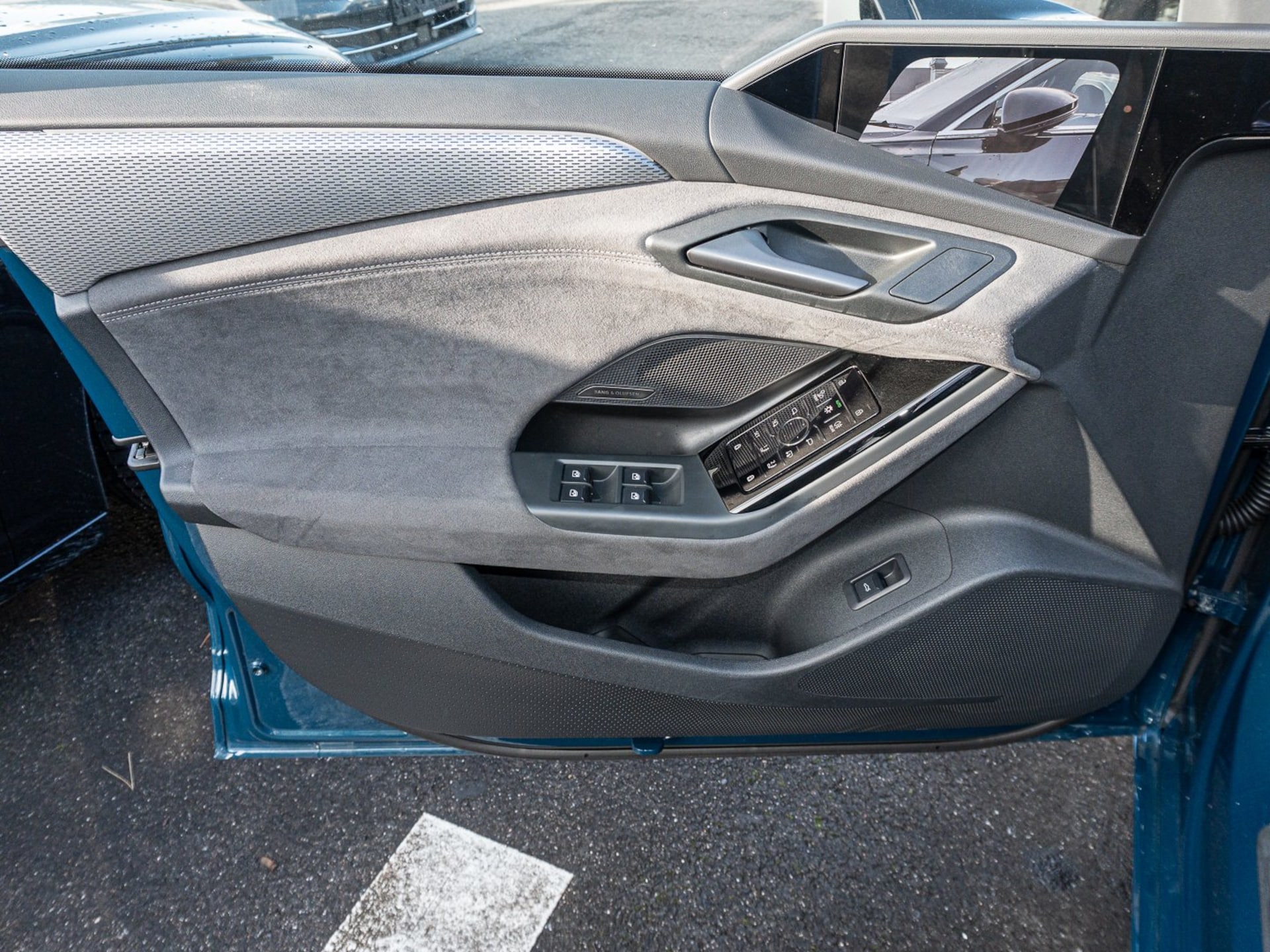 Audi S6 Sportback e-tron edition one