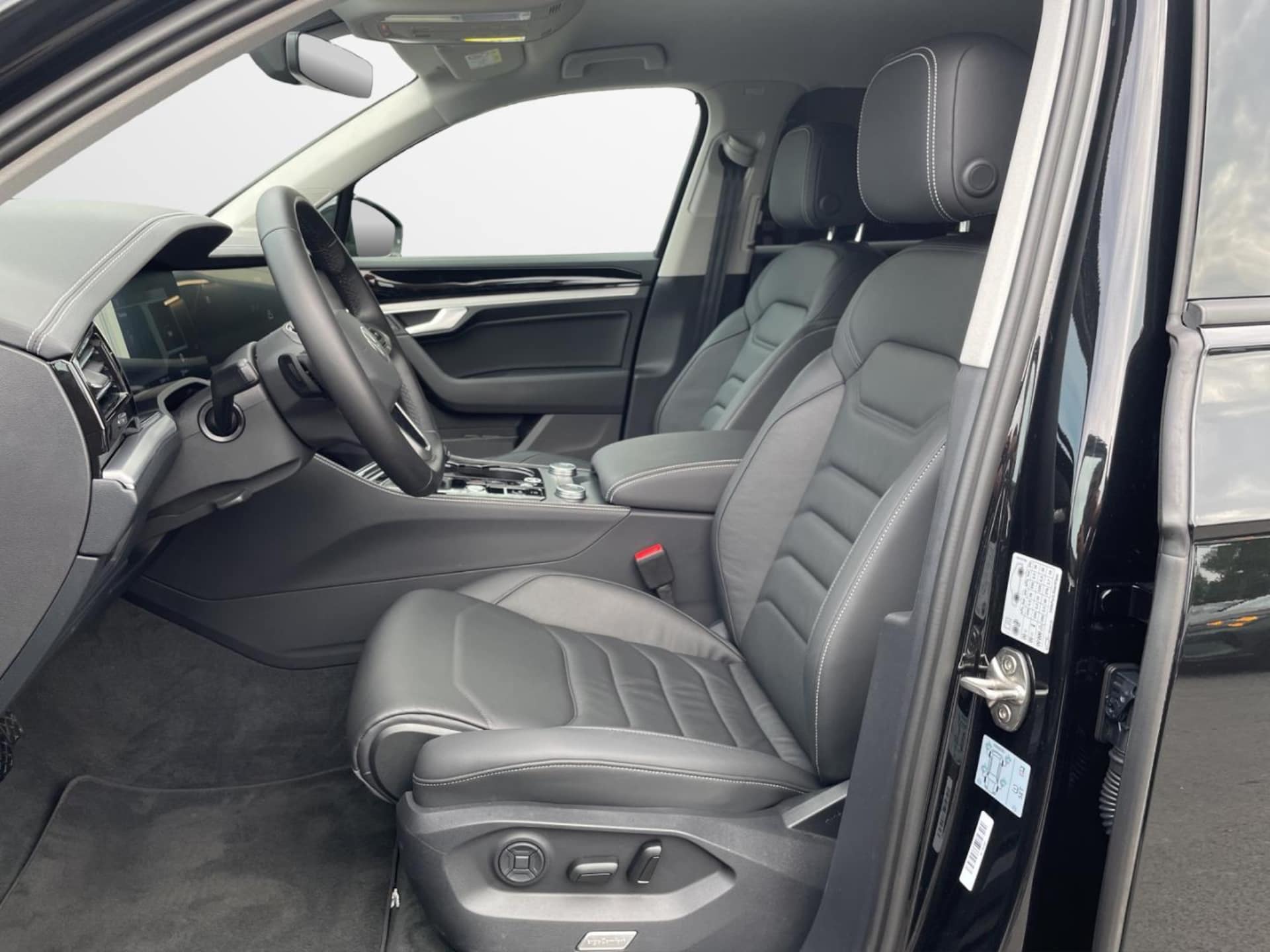 Volkswagen Touareg Basis-Modell