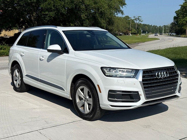 Photo of 2019 Audi Q7 