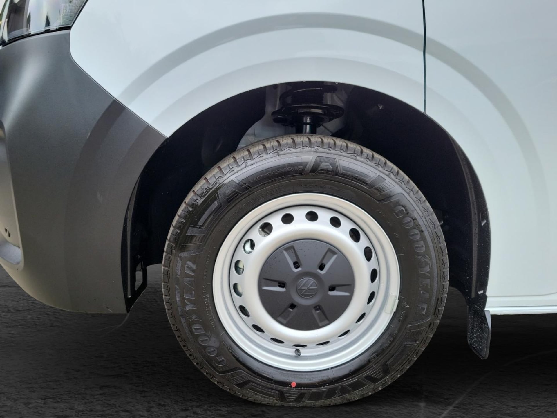 Volkswagen Transporter Kasten kurzer Radstand