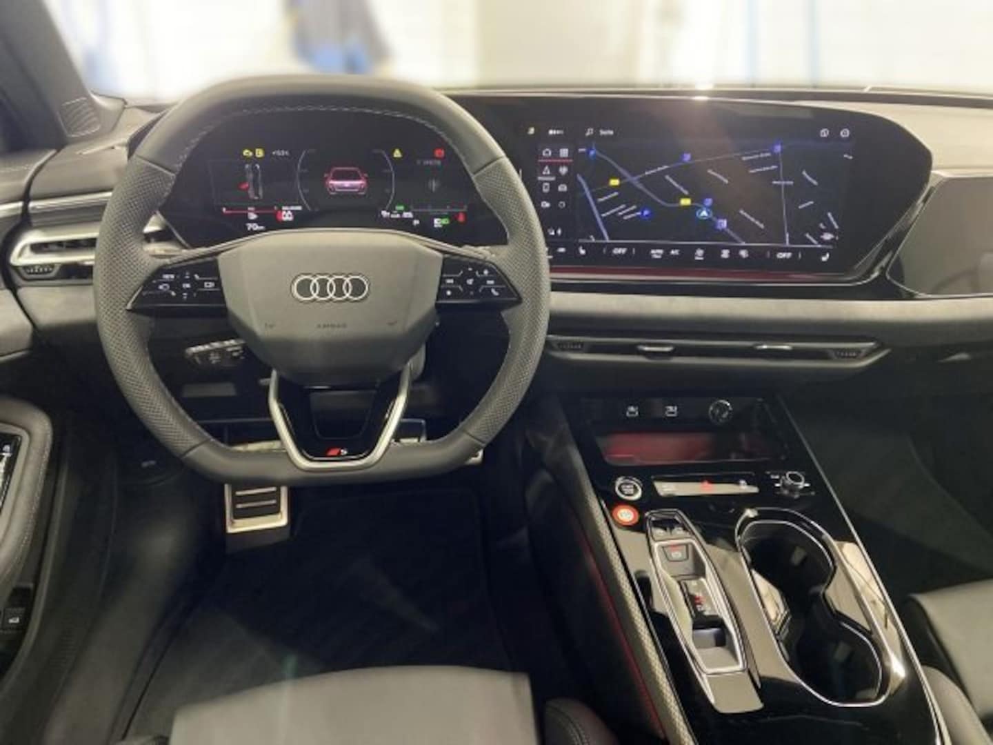 Bild über Audi A5 Avant TDI quattro 150 kW S tronic - für weitere Informationen kontaktieren Sie den Audi Partner