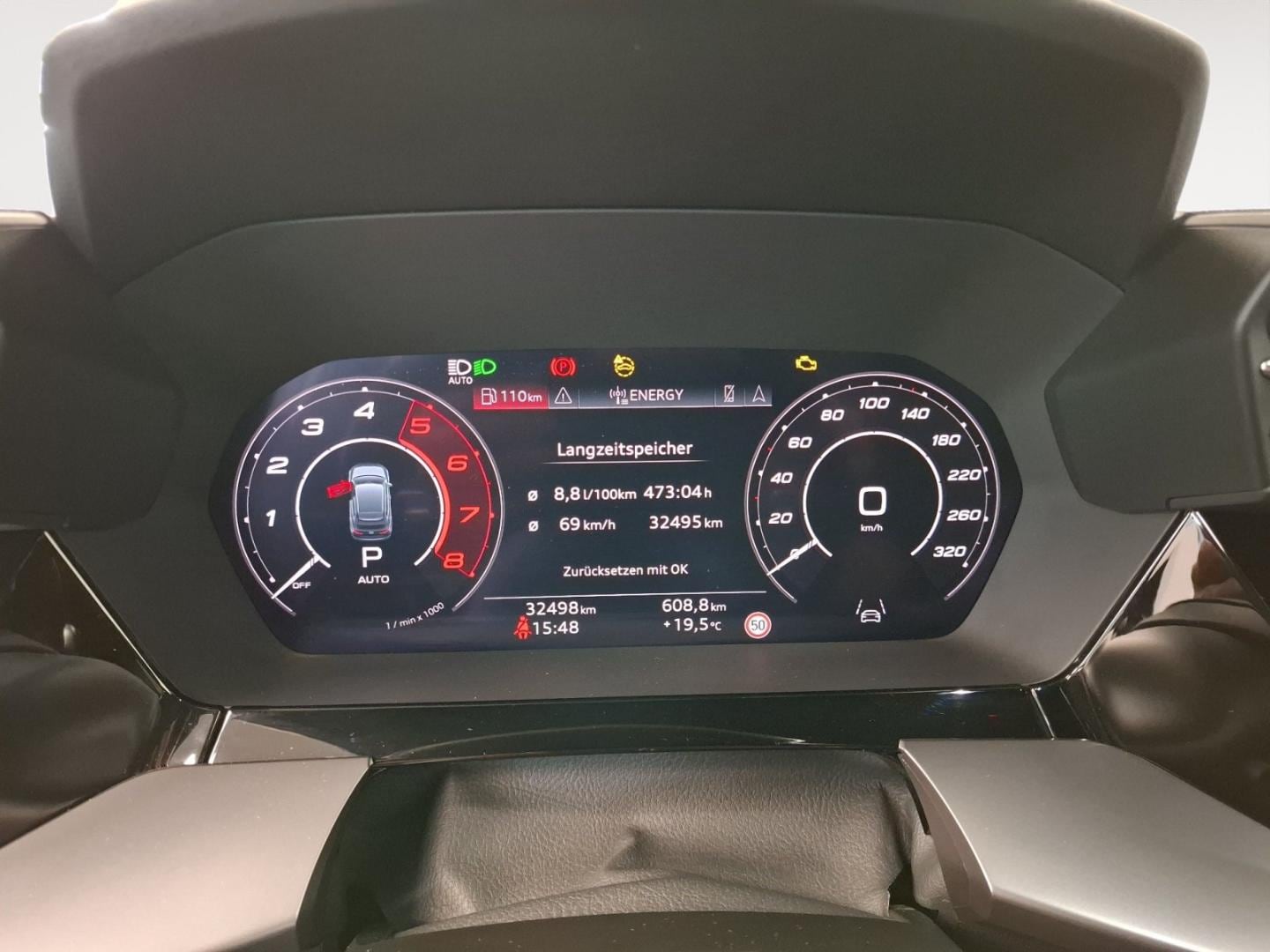 Bild über Audi RS 3 Sportback TFSI quattro S tronic - für weitere Informationen kontaktieren Sie den Audi Partner