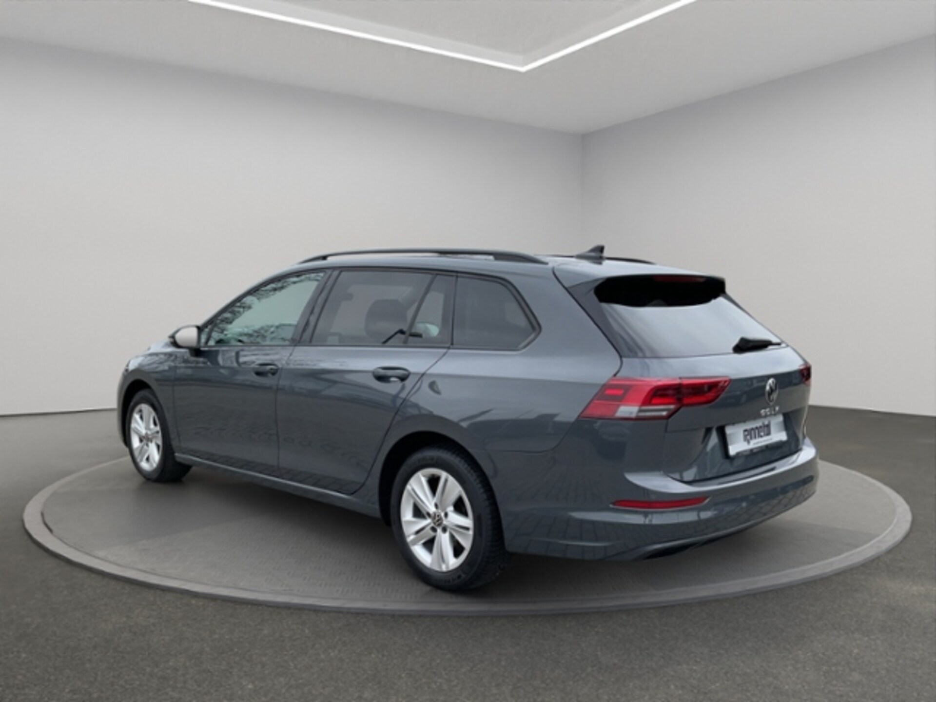 Volkswagen Golf Variant Life
