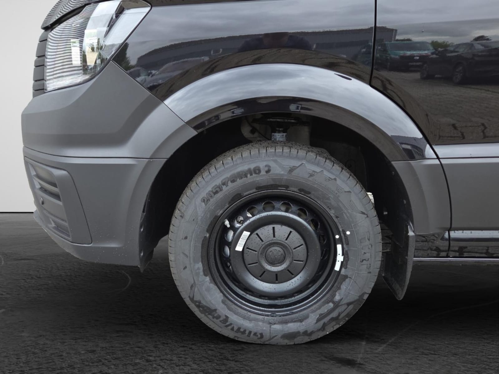Volkswagen Crafter Kasten mittlerer Radstand – Bild 5