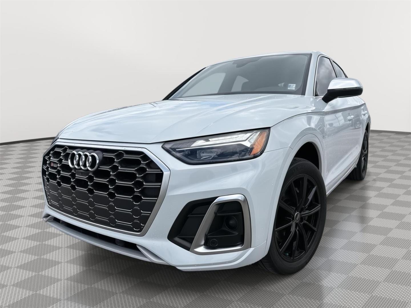 2023 Audi SQ5 Sportback Premium Plus's photo