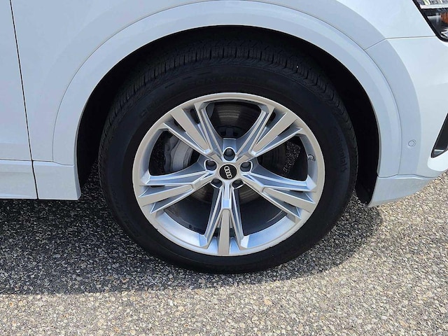 2023 Audi Q8 Premium Plus - Photo 9