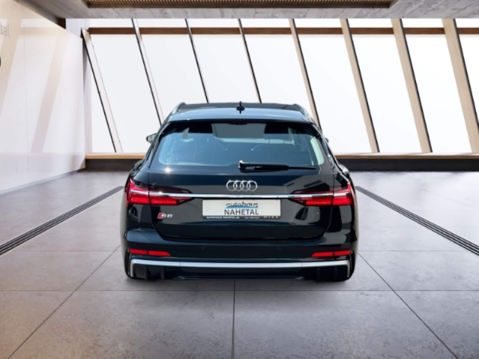 Audi S6 Avant