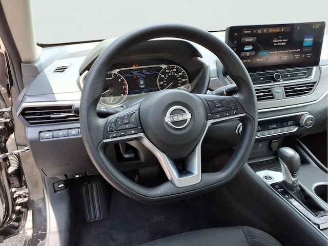 2025 Nissan Altima