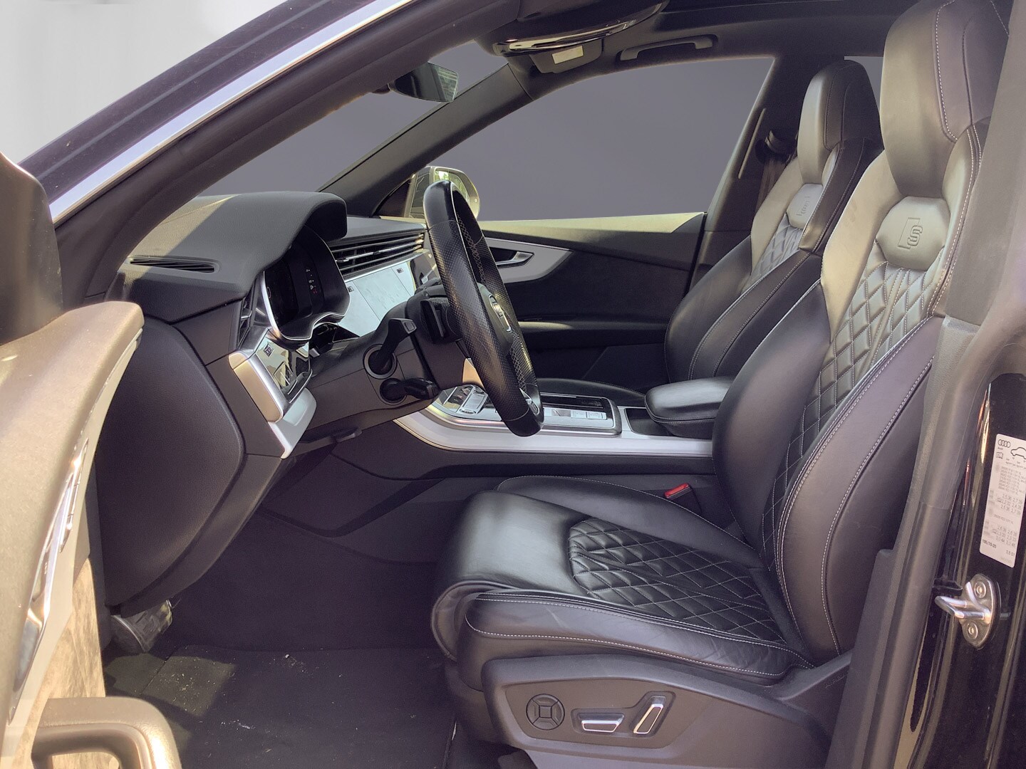 Image about Audi Q8 50 TDI quattro tiptronic
