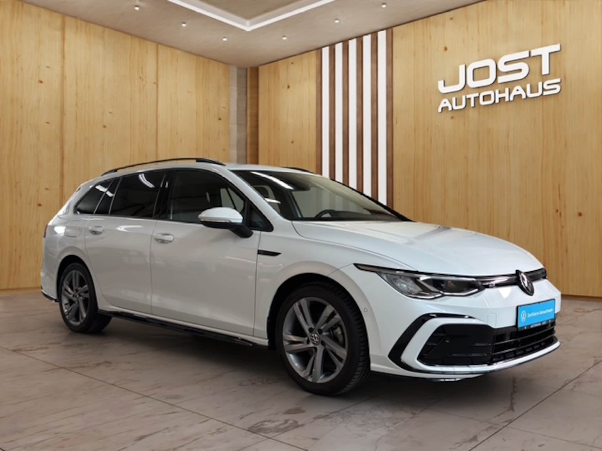 Volkswagen Golf Variant R-Line