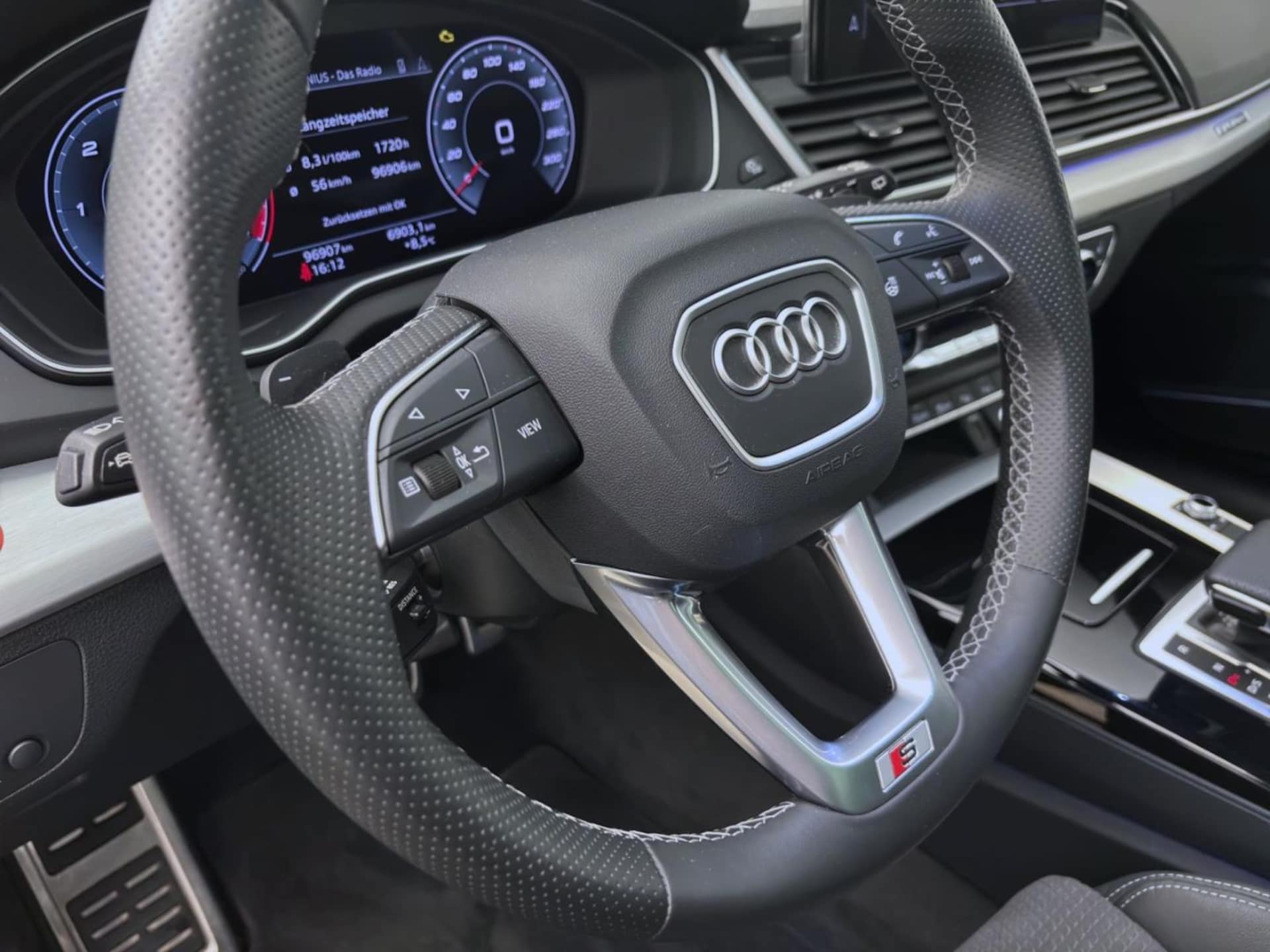 Audi SQ5 SUV