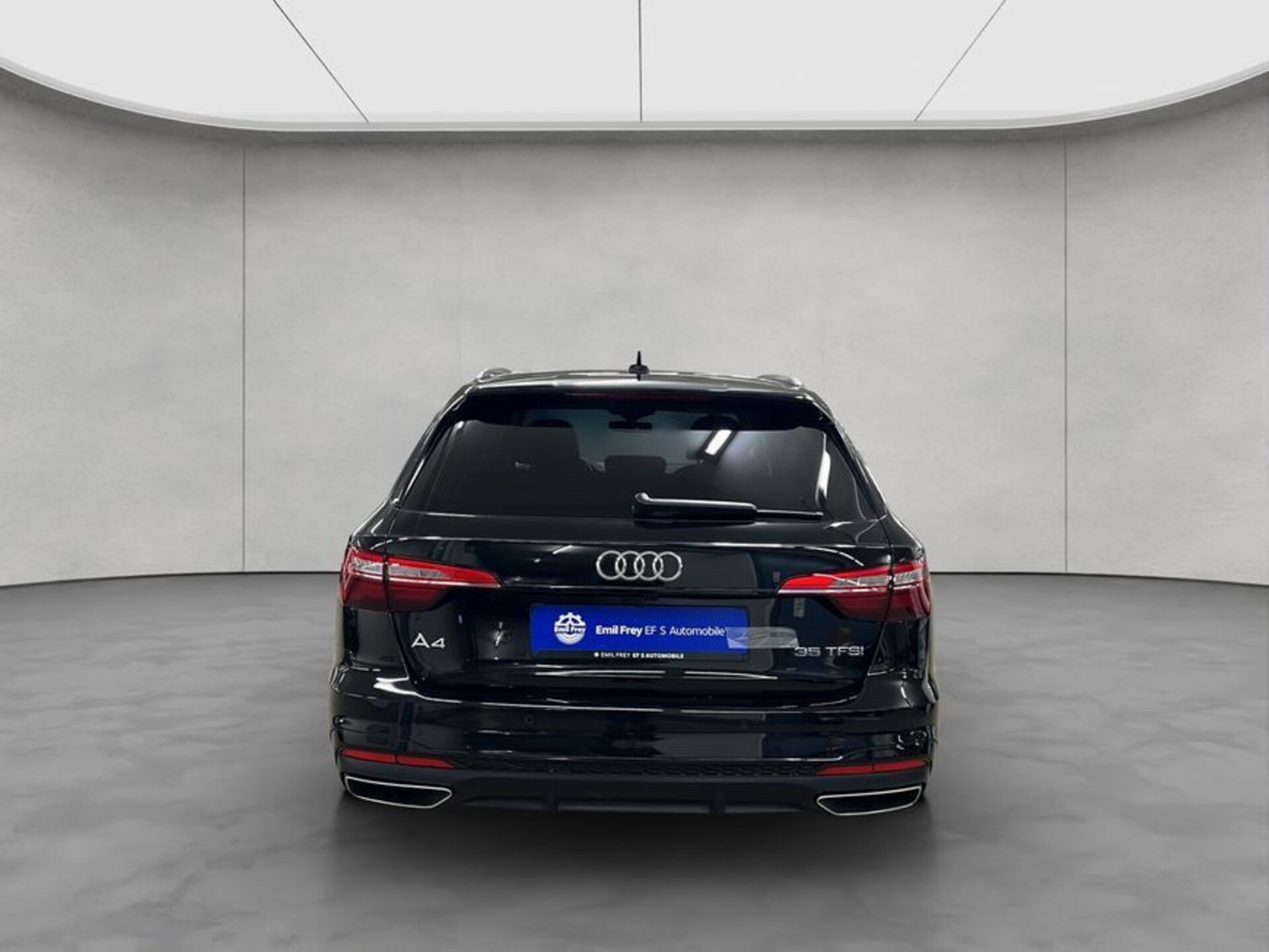 Audi A4 Avant S line